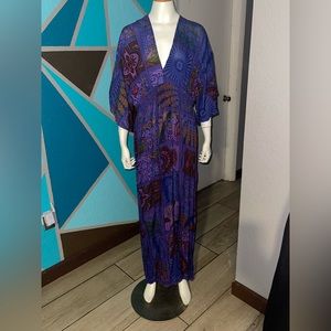 Multicolor Dress with two splits on the side and semi open back